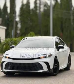 Toyota Camry 2025 White