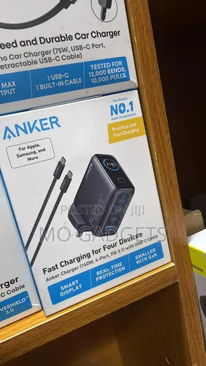 Anker Fast Charging 4in1 Smart Display