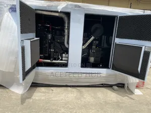 Perkins 250kva Diesel Engine 3-Phase,6-Cylinder, Soundproof Generator