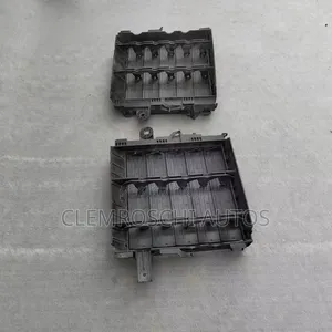 High Quality Certified Porsche Cayenne Radiator Shutter Grill 2019