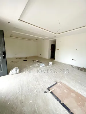 3bdrm Block of Flats in Zone 6 / Wuse for rent