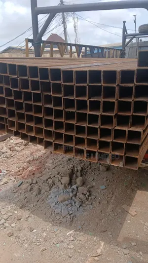 150x150 Rectangular Pipe 4mm