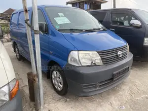 Toyota HiAce 2007 Blue