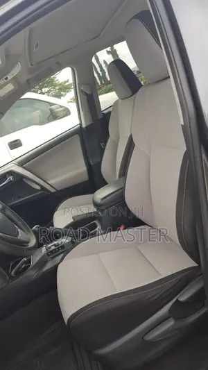 Toyota RAV4 2017 Gray