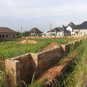 2bdrm House in Pz Cooperate Estate for sale