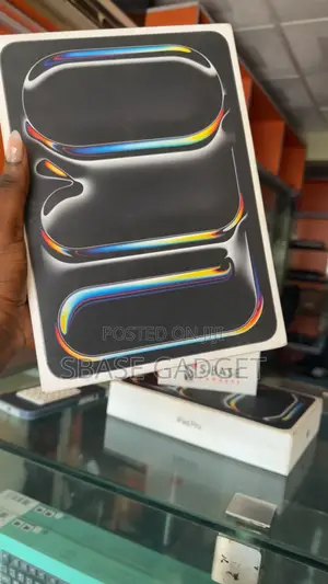 New Apple iPad (2025) 256 GB Gray