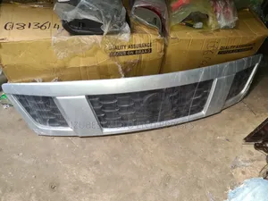 Front Grille Nissan Nv3500