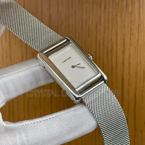 Cartier Quality Luxury Ladies Chain Strap Wristwatch