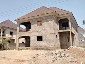 4bdrm Duplex in Jabi for sale