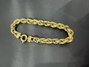Pure 18karat Solid Gold Bracelet Twisted Design