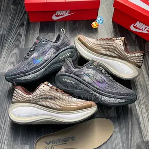 Nike Air Vomero Pineapple X Shine