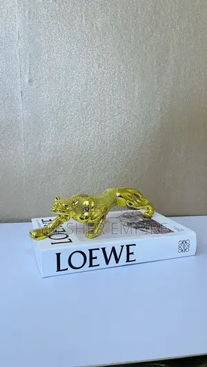 Leopard Figurine Decor