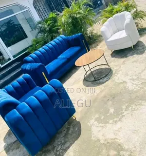 Nice And Strong Set Of Sofa