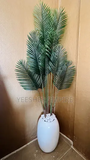 Big Palm Flower Vase