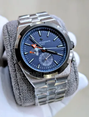 (Vc) GMT Blue Dial, Stainless Steel Bracelet, Date Dual Time Function
