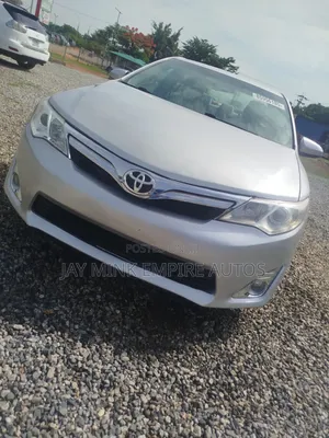 Toyota Camry 2014 Silver