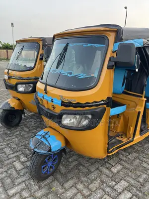 TVS King Deluxe Plus iTouch Start 2024 Yellow