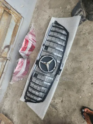 Ml350 2014 Sey of Backlight and Grill