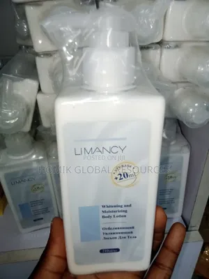 Limancy Whitening and Moisturizing Body Lotion (220ml)