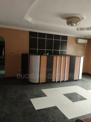 Ikeja: 27 Rooms Hotel for Lease