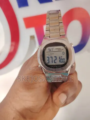 George Men's Digital Silver-Plated Wristwatch