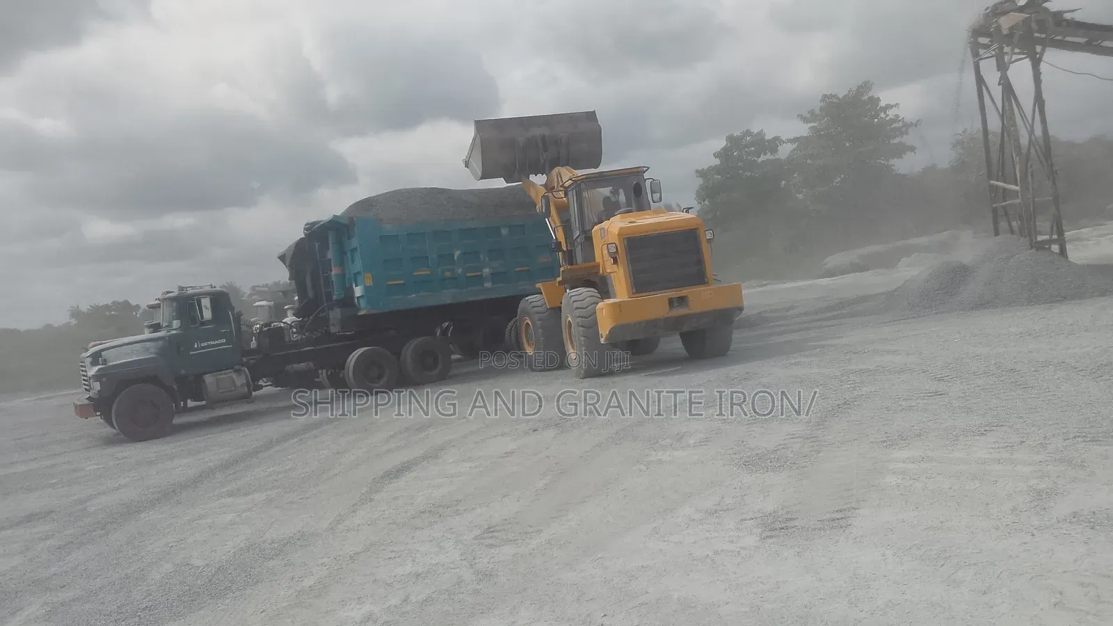 Chippings and Stone Dust
