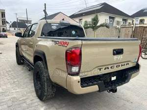 Toyota Tacoma Limited 2018 Brown