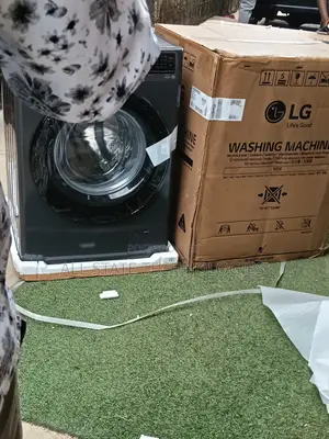 Lg F4v3ryp6je 10kg Washing Machine Brand New