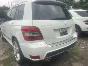 Mercedes-Benz GLK-Class 350 4MATIC 2012 White