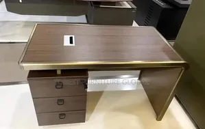 1.4 Mtr Cubic Office Table