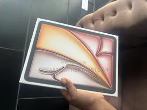New Apple iPad (2025) 128 GB
