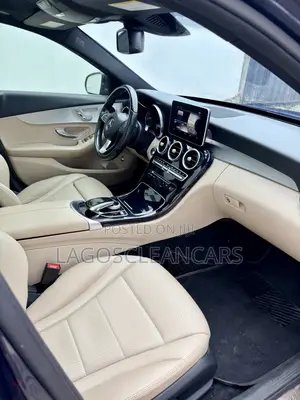 Mercedes-Benz C300 Luxury 4matic Sedan AWD (2.0L 4cyl 7A) 2017 Blue
