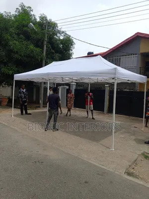 Foldable Canopy 10 by 15