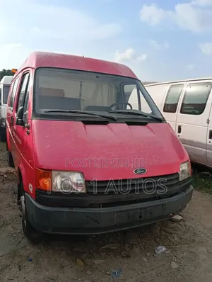 Ford Transit 2002 Red