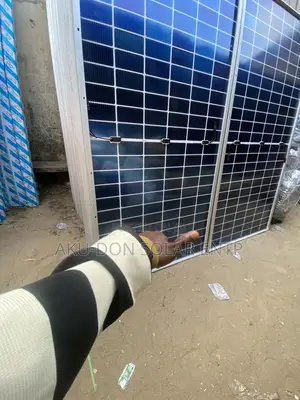 580watts 144cells Original Canadian Biaficial High Voltage Solar Panel
