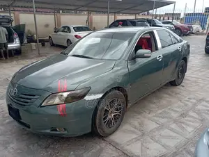 Toyota Camry 2009 Green