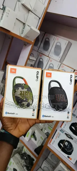 Original JBL Clip 5 Portable Bluetooth Speaker Brand New(Camo Black)