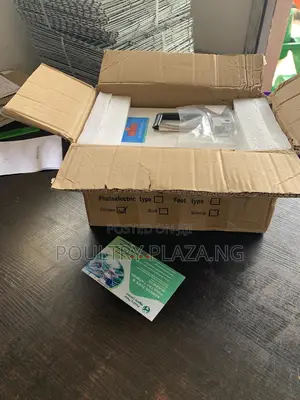 Automatic Debeaking Machine With Counter