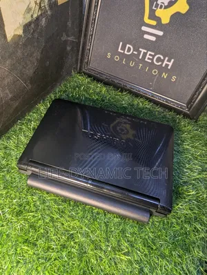 Laptop Toshiba NB520 2GB Intel Atom HDD 250GB