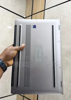 Laptop Dell Precision 5520 16GB Intel Core i7 SSD 256GB