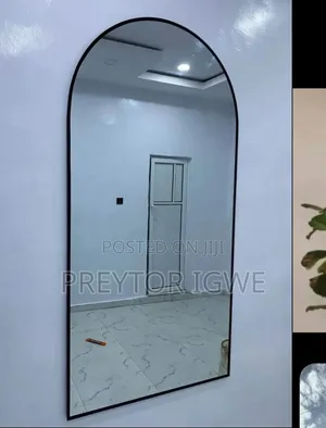 Design Mirror
