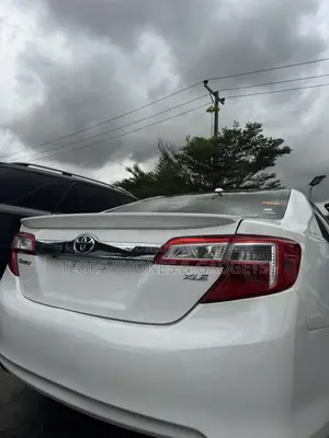 Toyota Camry 2014 White