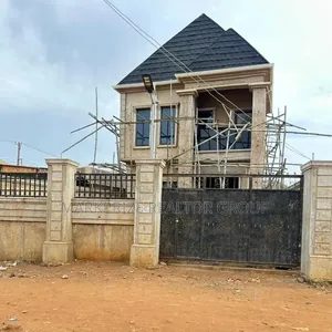 3bdrm Duplex in Igando Lagos for sale