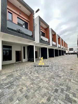 3bdrm Townhouse/Terrace in Ajah for sale