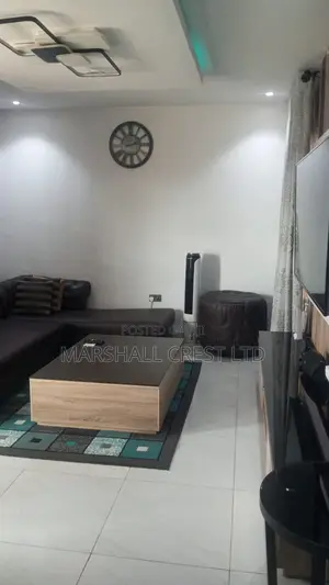 Penthouse Miniflat