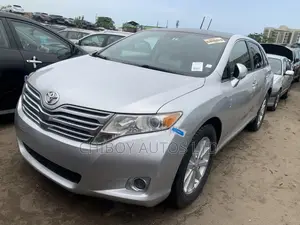 Toyota Venza 2012 Silver