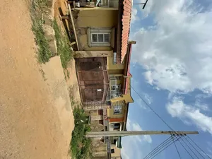 4bdrm Duplex in Kado for sale