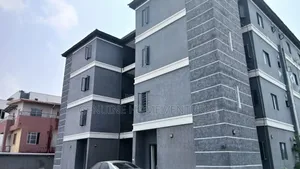 3bdrm Apartment in Lekki Phase One for rent