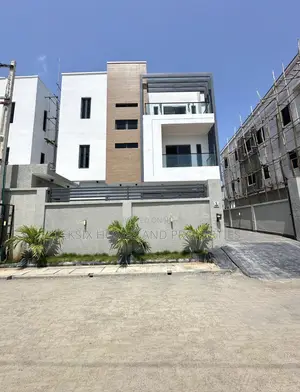 5bdrm Duplex in A Well Secured, Lekki Phase 1 for sale