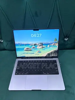 Laptop Apple MacBook Pro 2021 M1 32GB Apple M4 Max SSD 1T